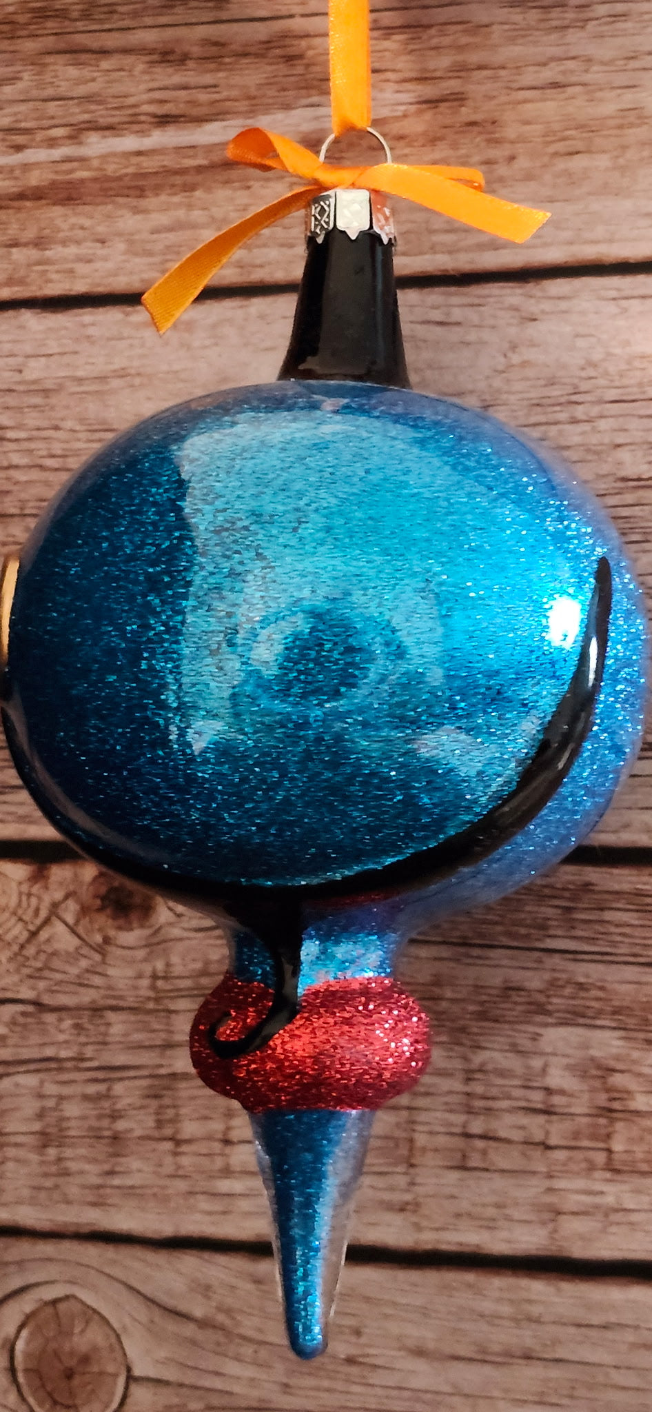 Disney Parks Aladdin Genie Glitter Glass Ornament NWT 7"