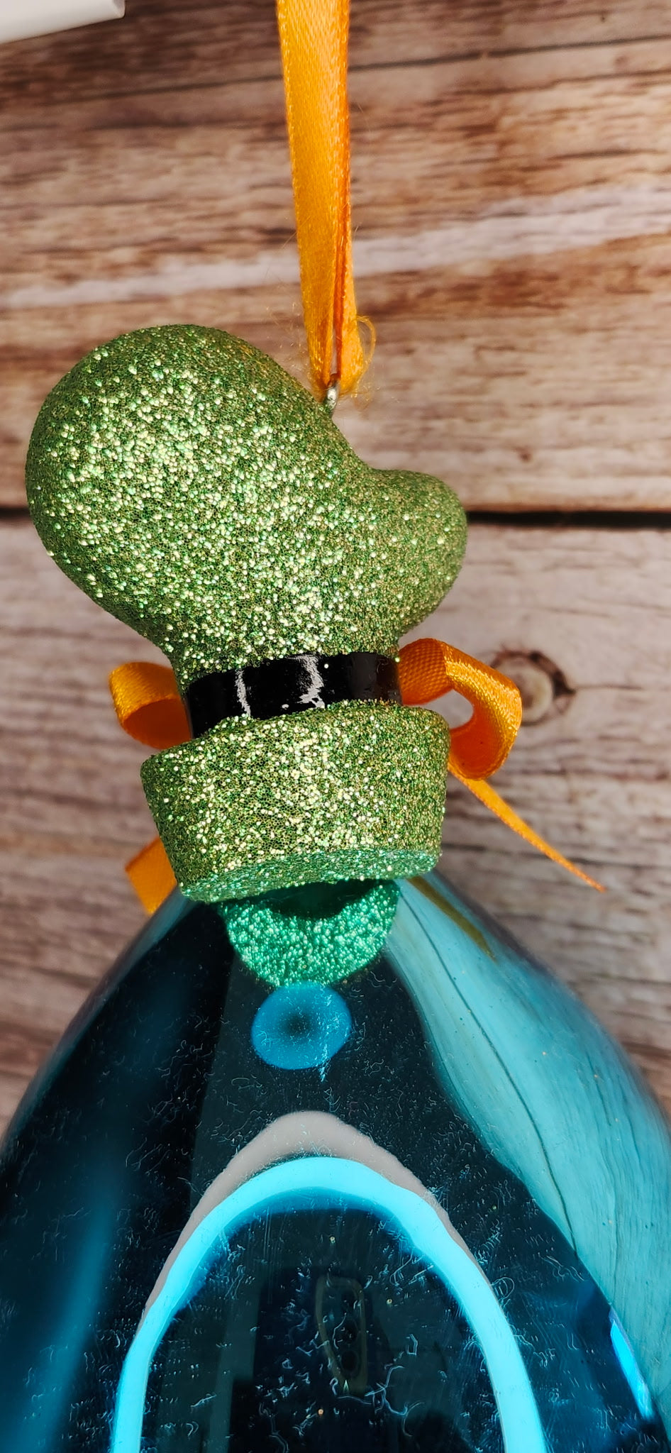 Disney Parks Goofy Glass Ornament Glitter Hat Patch NWT Holiday Decor