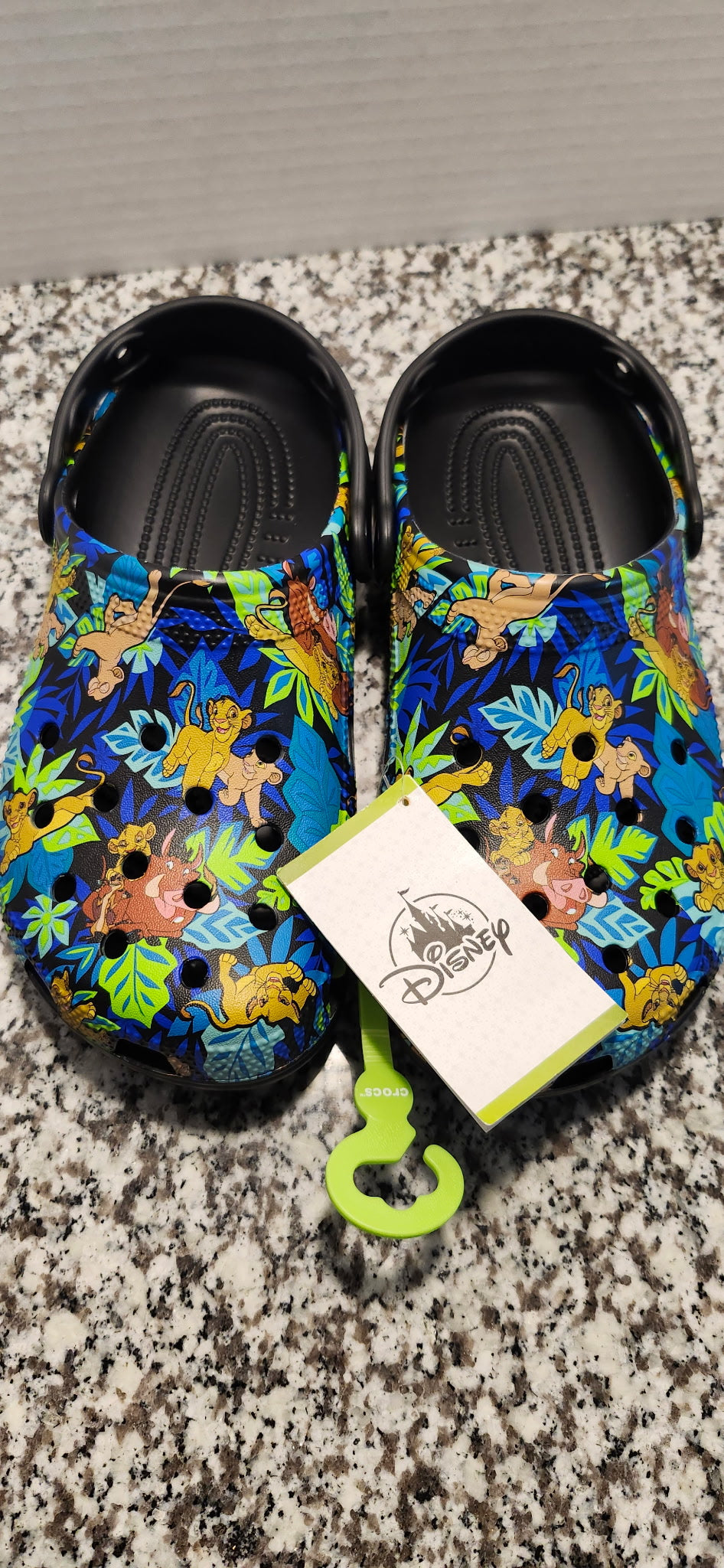 Disney Lion King Classic Crocs Clog M7/W9 NWT Jungle Print
