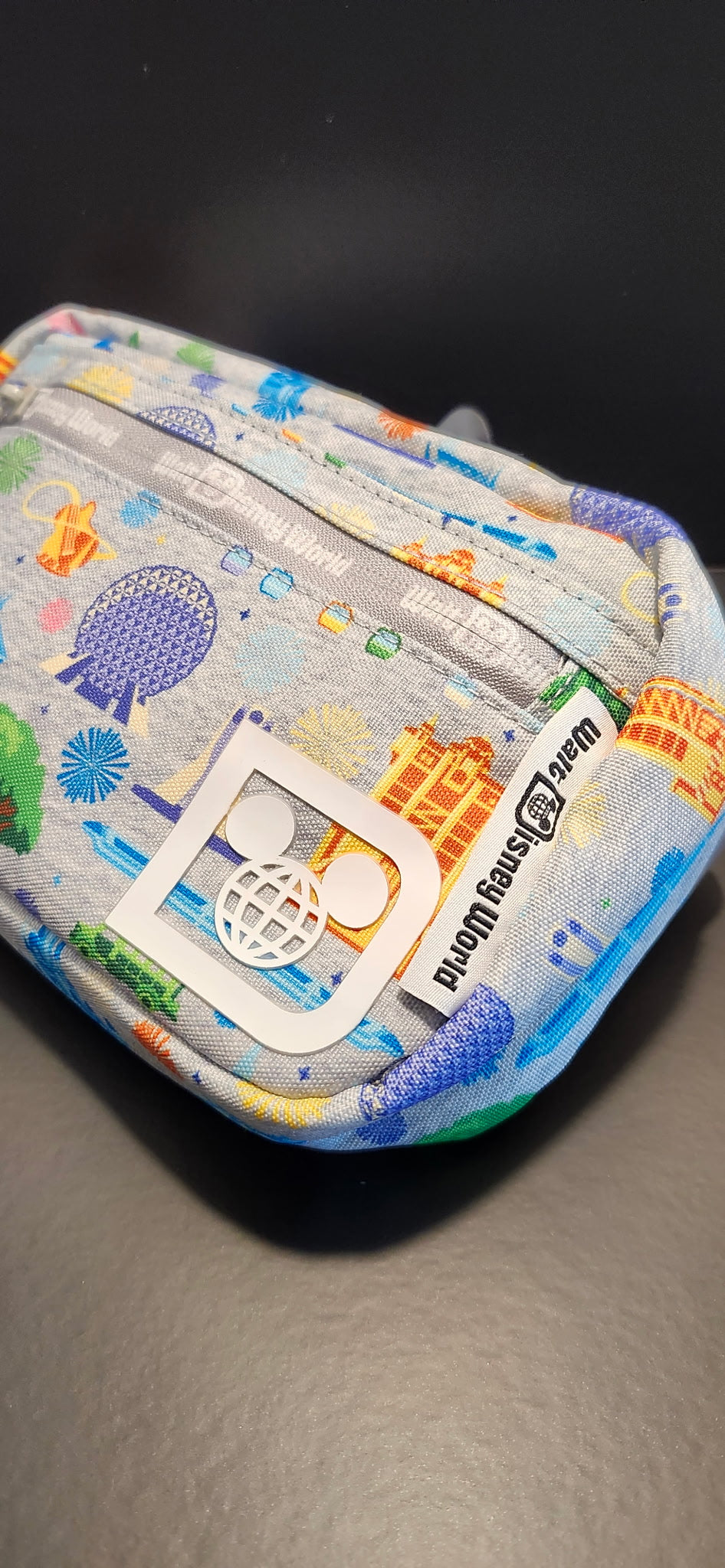 Disney World Parks Icon Retro Fanny Pack Belt Bag NWT Cinderella Castle