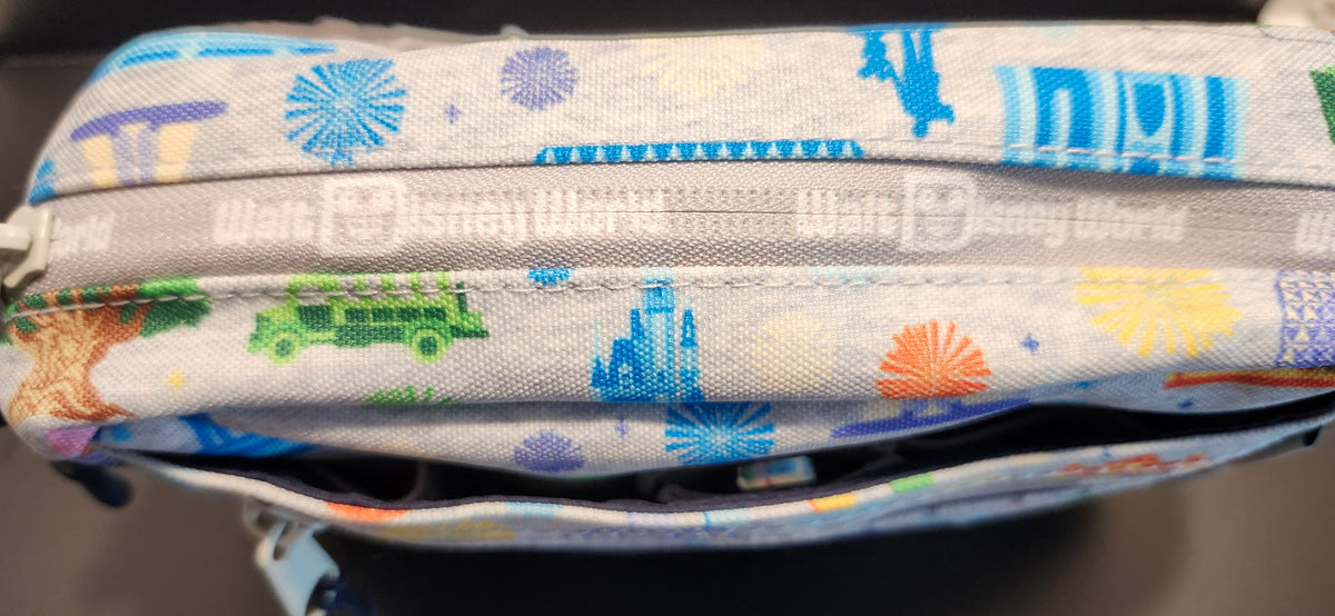 Disney World Parks Icon Retro Fanny Pack Belt Bag NWT Cinderella Castle