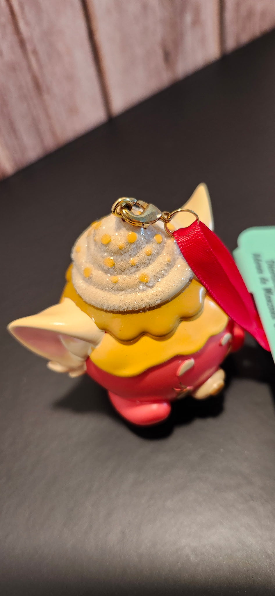 Disney Munchlings Panda Mei Baked Apple Brûlée Ornament NWT