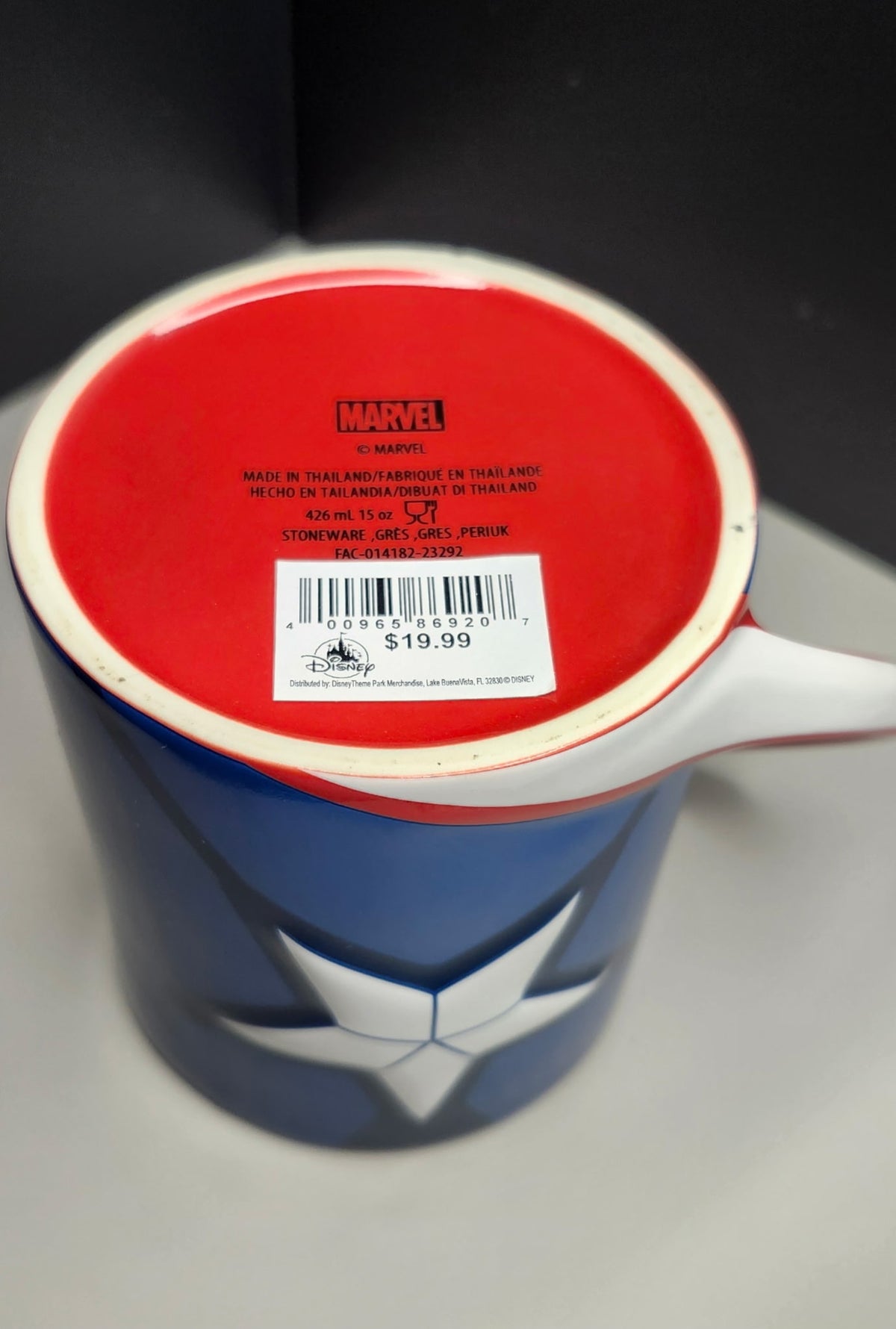 Disney Parks Marvel Captain America Shield 15oz Stoneware Mug NWT